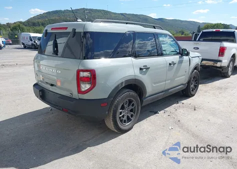 2021 Ford Bronco Sport Big Bend z USA, uszkodzony, nr VIN 3FMCR9B61MRA84520